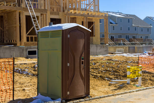 Best Portable restroom solutions  in Orangetree, FL